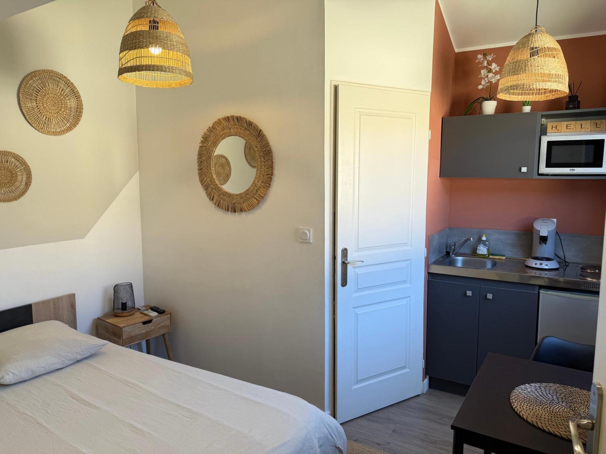 Loft, Studio And Love Rooms Bourg-Saint-Christophe Ngoại thất bức ảnh