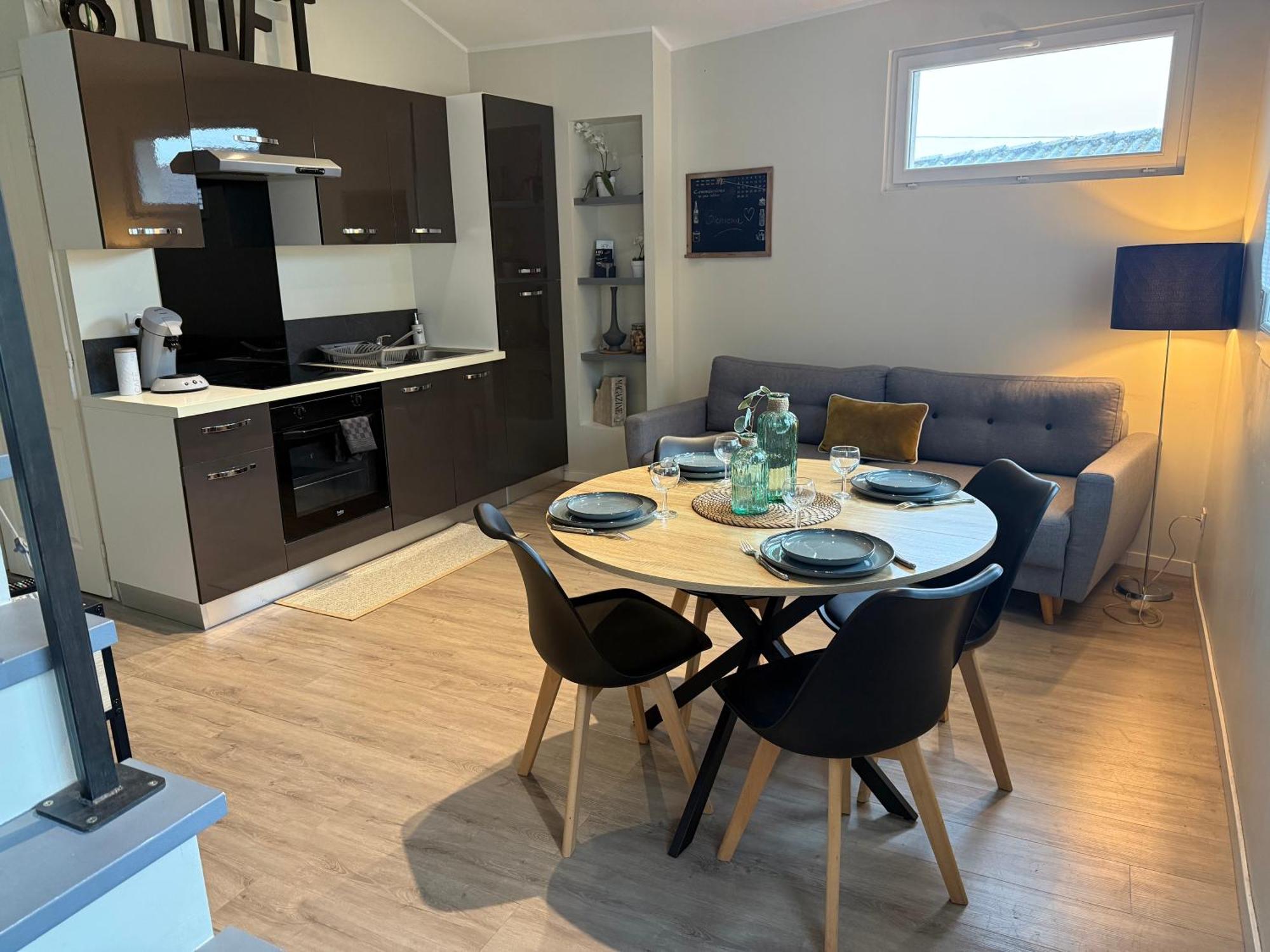 Loft, Studio And Love Rooms Bourg-Saint-Christophe Ngoại thất bức ảnh