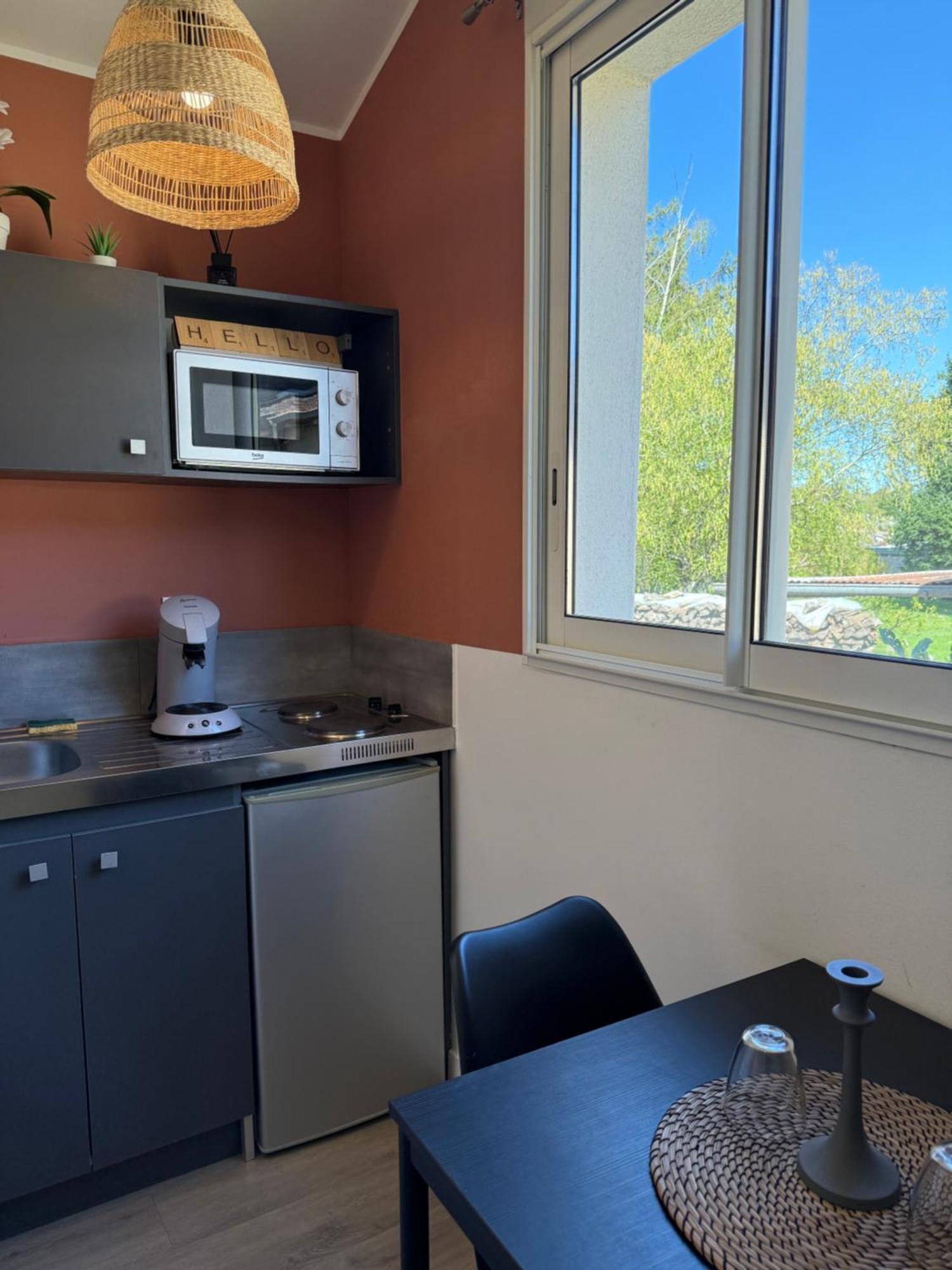 Loft, Studio And Love Rooms Bourg-Saint-Christophe Ngoại thất bức ảnh