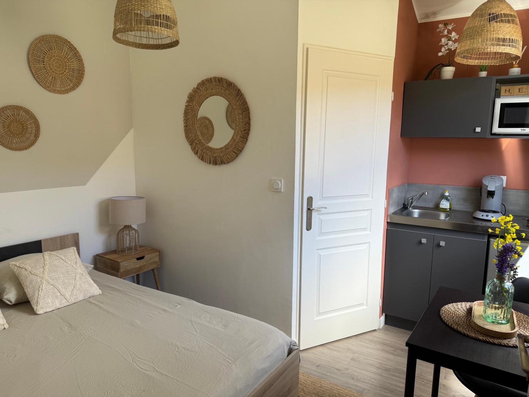 Loft, Studio And Love Rooms Bourg-Saint-Christophe Ngoại thất bức ảnh